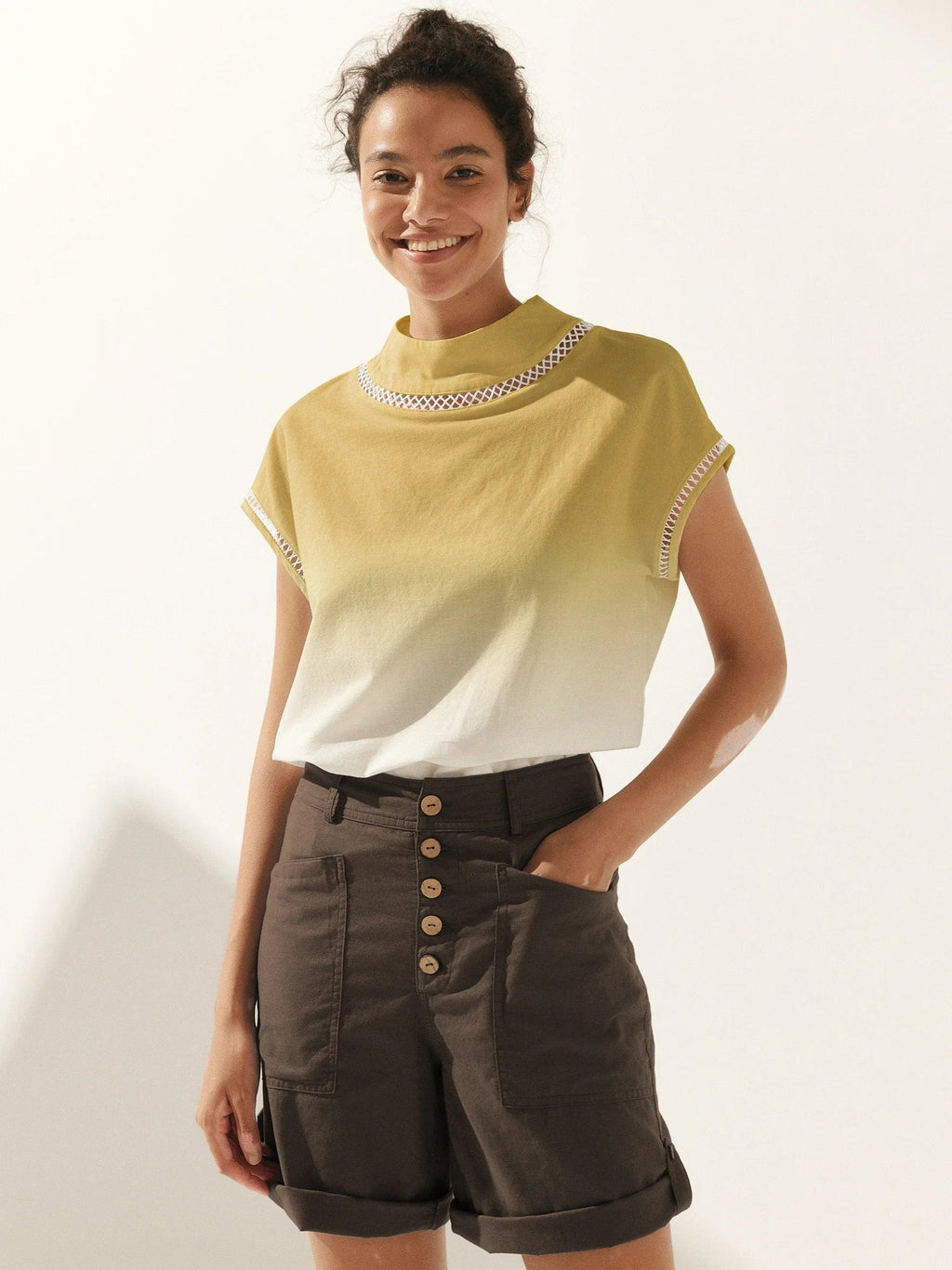 100% Linen Gingham Checked Cutout Turtleneck Top CAROL