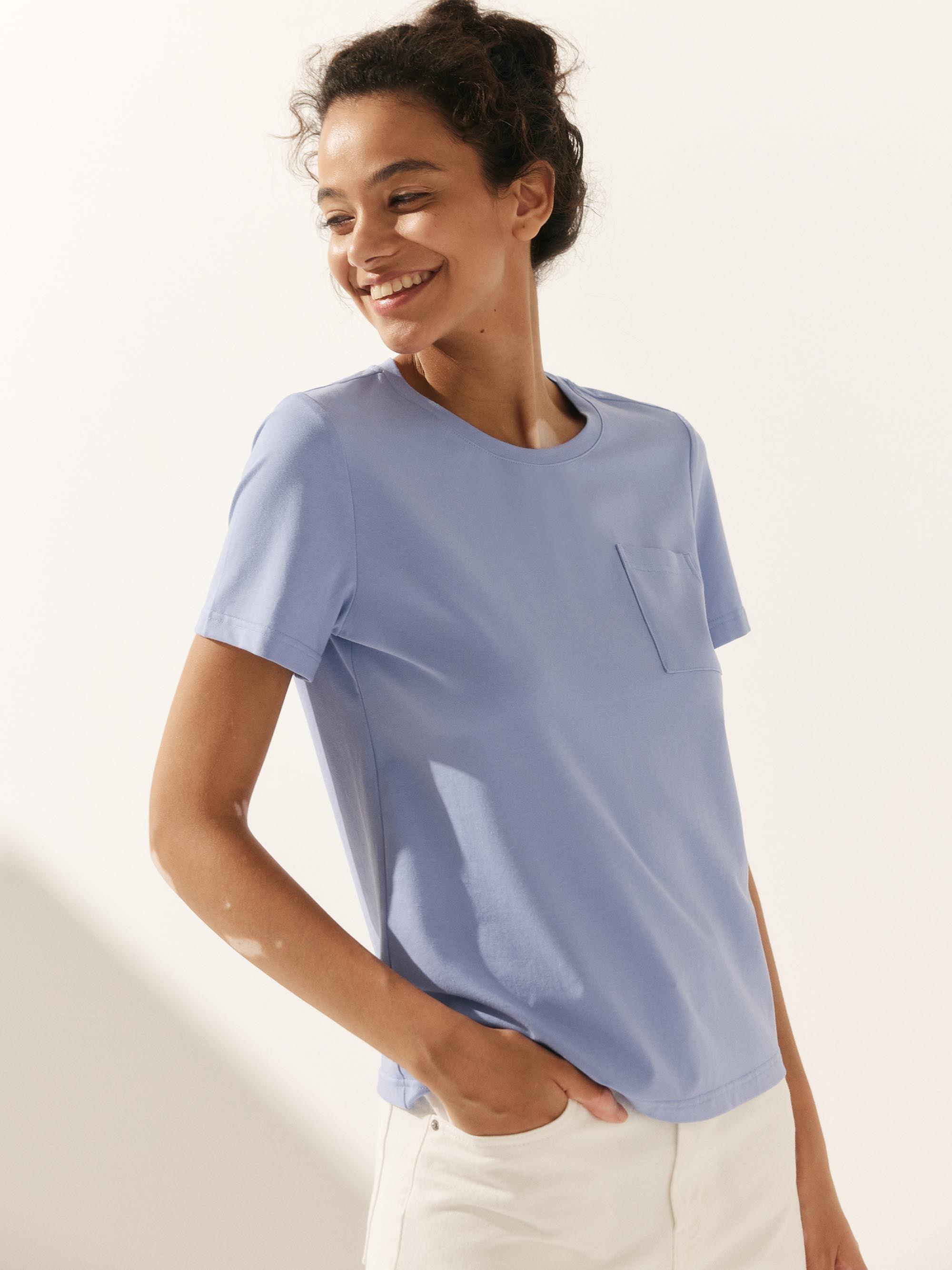 Stretch-Knit Bamboo Classic Basic Tee BELLE