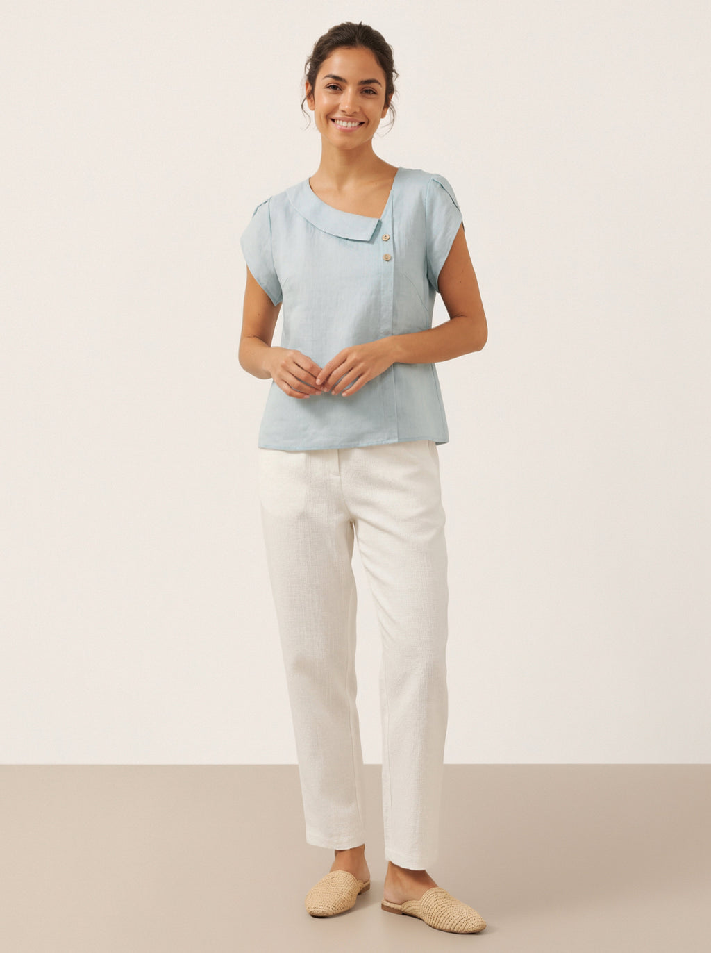 100% Linen Crescent Collar Flutter Sleeve Top FARA