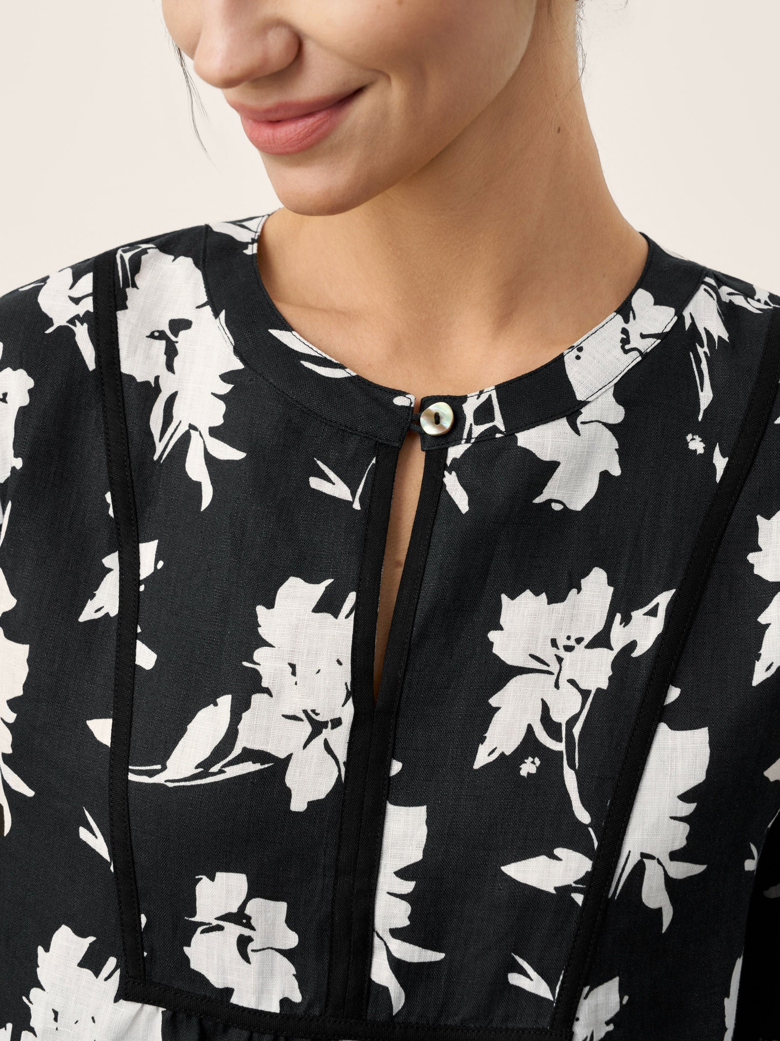 100% Linen Floral Printed Gathered Pullover Top AMIYA