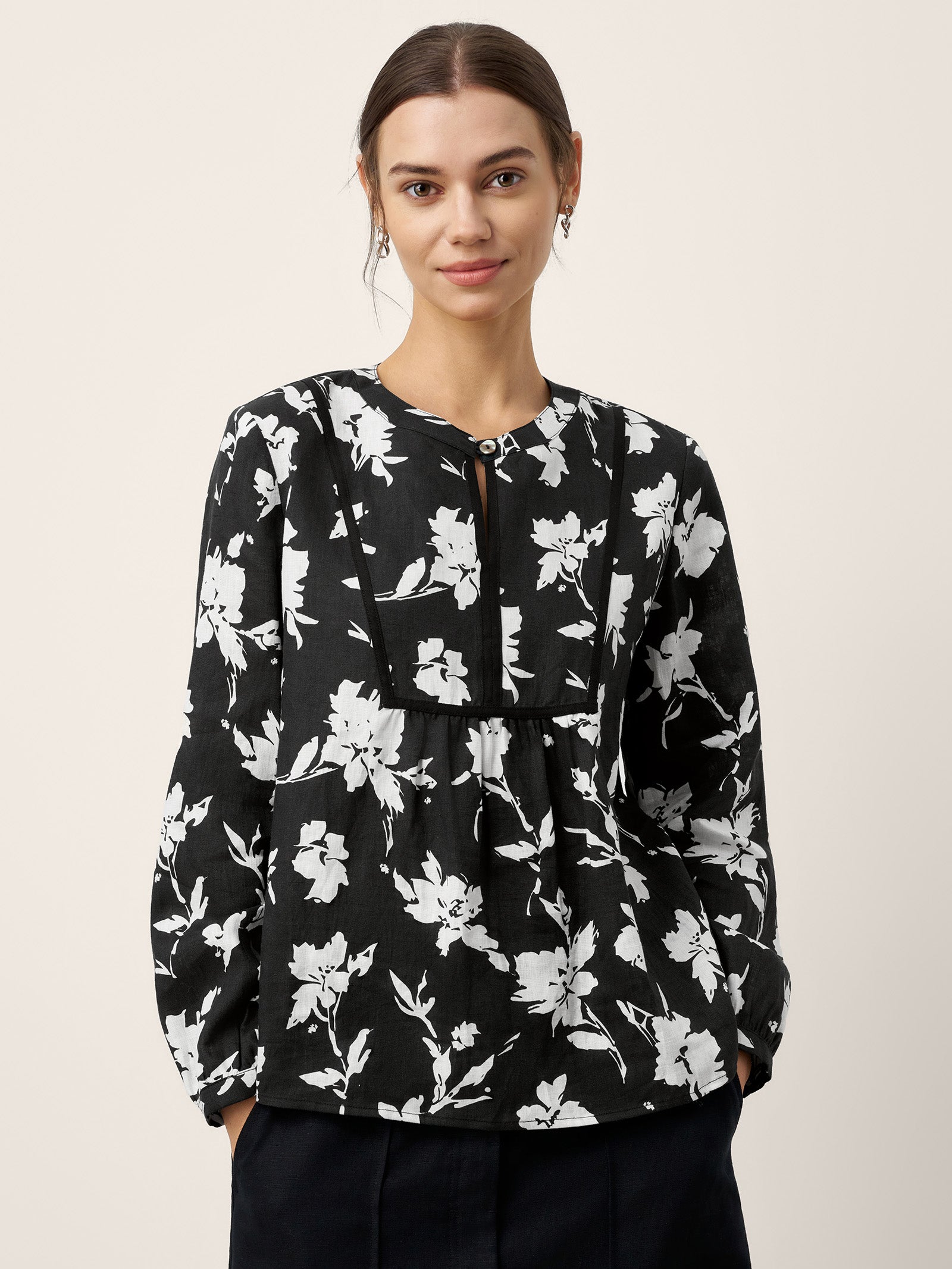 100% Linen Floral Printed Gathered Pullover Top AMIYA