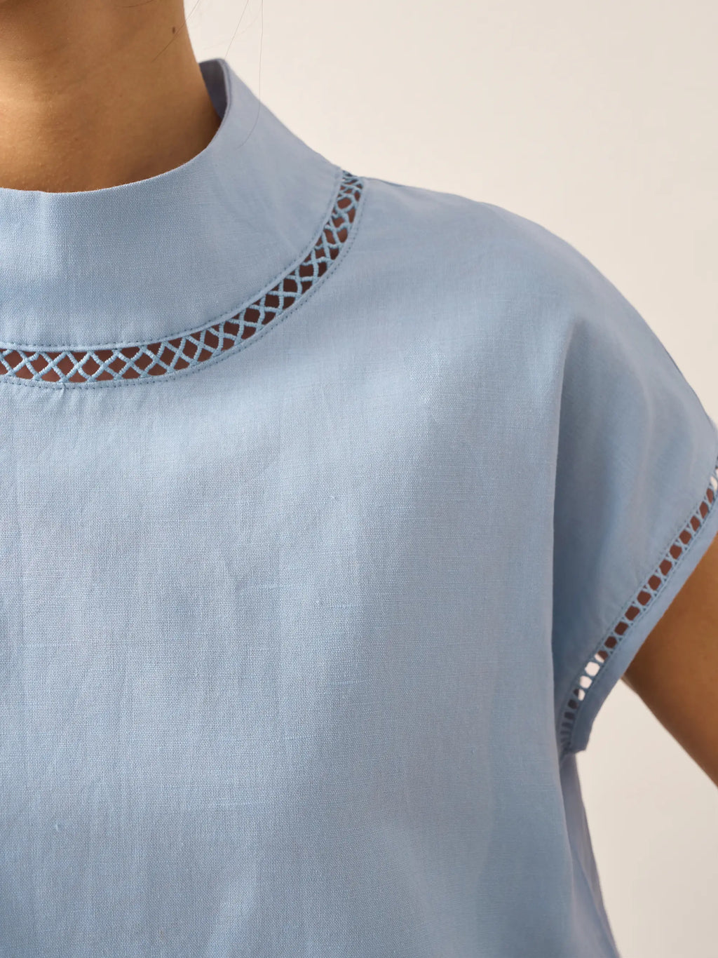 100% Linen Gingham Checked Cutout Turtleneck Top CAROL