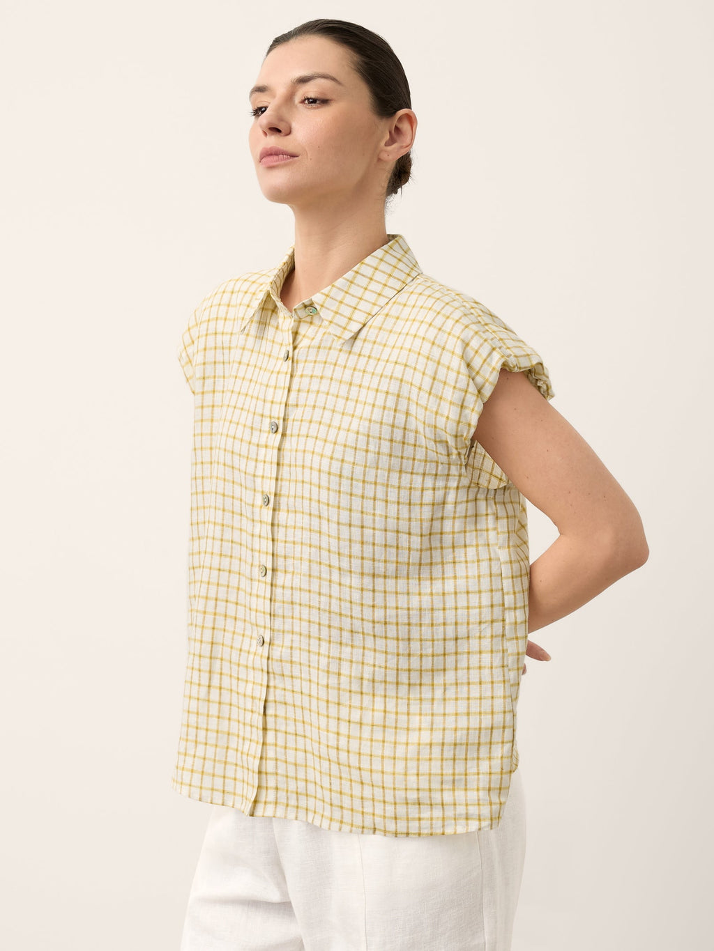 100% Linen Gingham Ruffle Sleeve Shirt CYBELLE