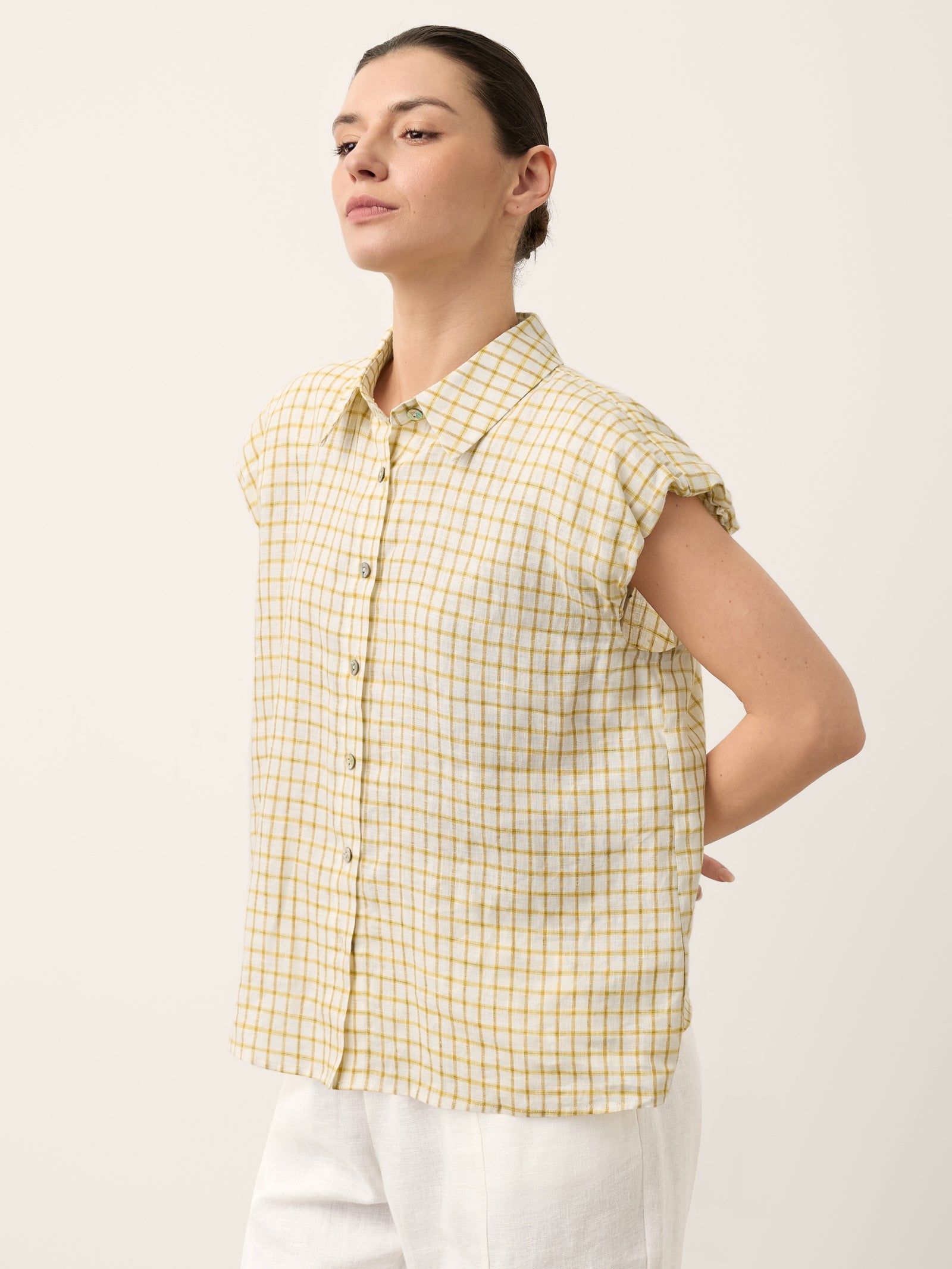 100% Linen Gingham Ruffle Sleeve Shirt CYBELLE