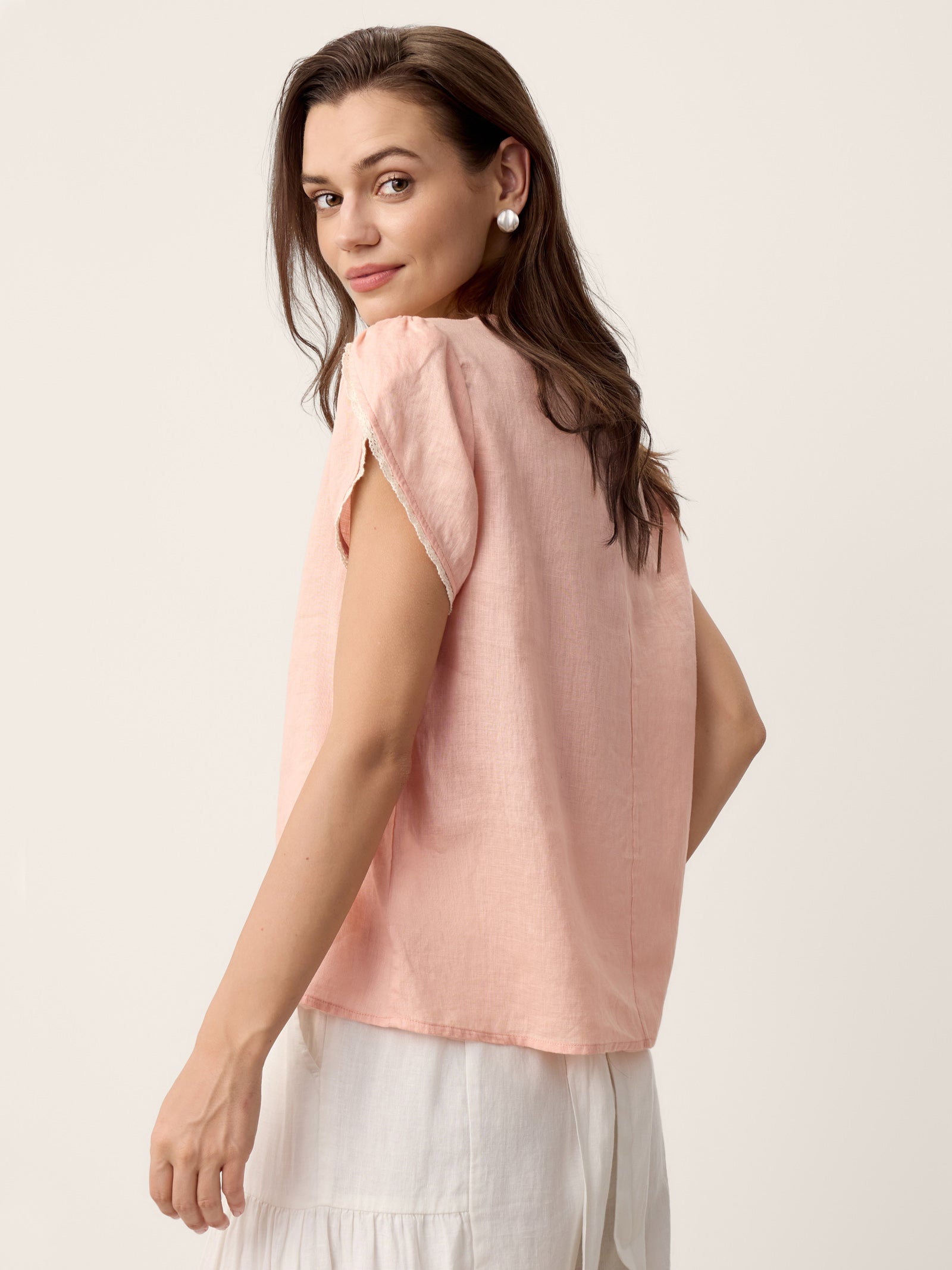 100% Linen Lace-Trim Puff-Sleeve Top NIA