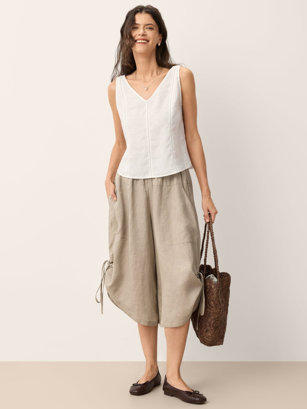 100% Linen Lace Inset V-Neck Tank Top WINSLET