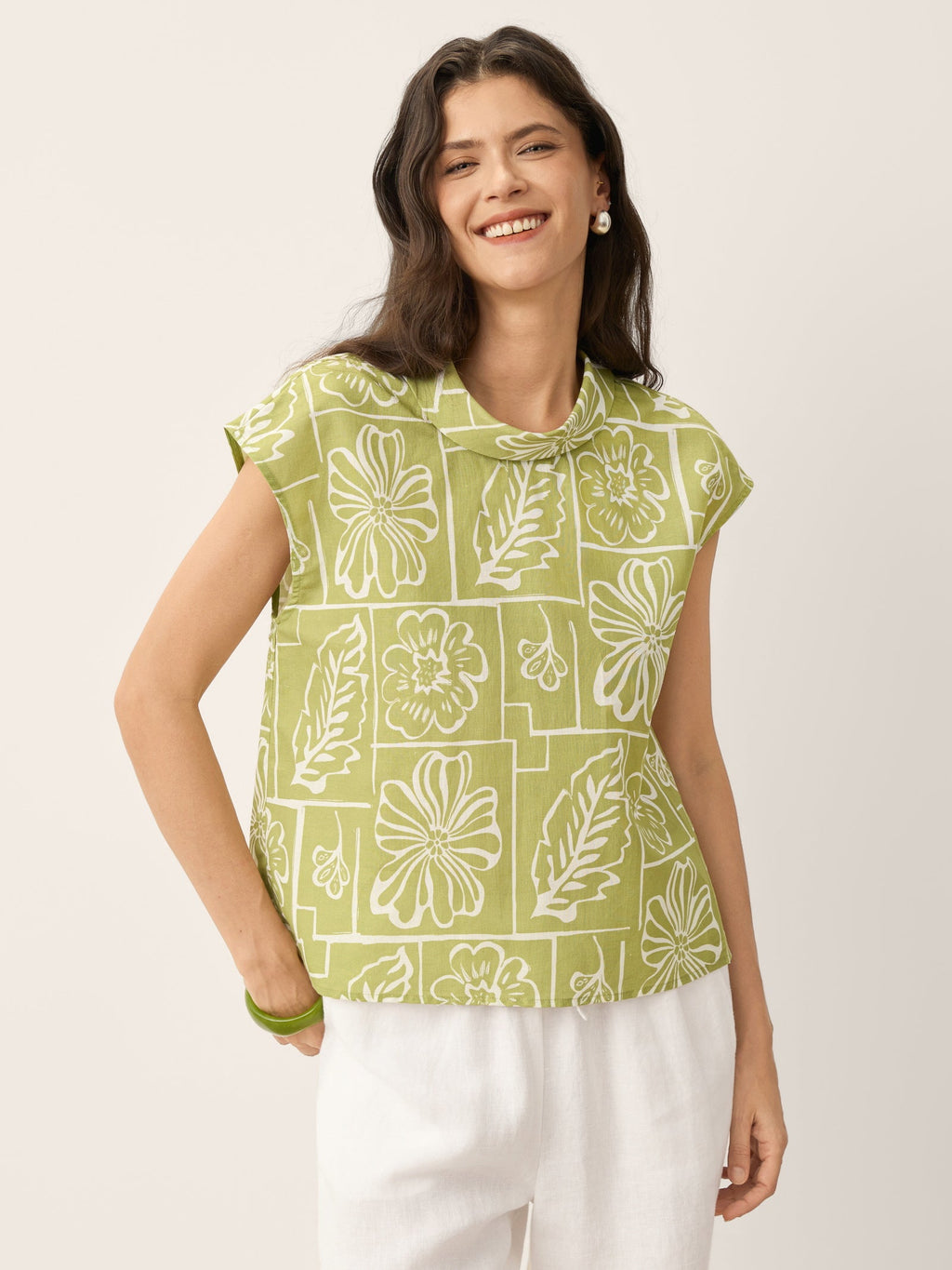 Linen Geometric Floral Stand-Collar Top DELPHINA