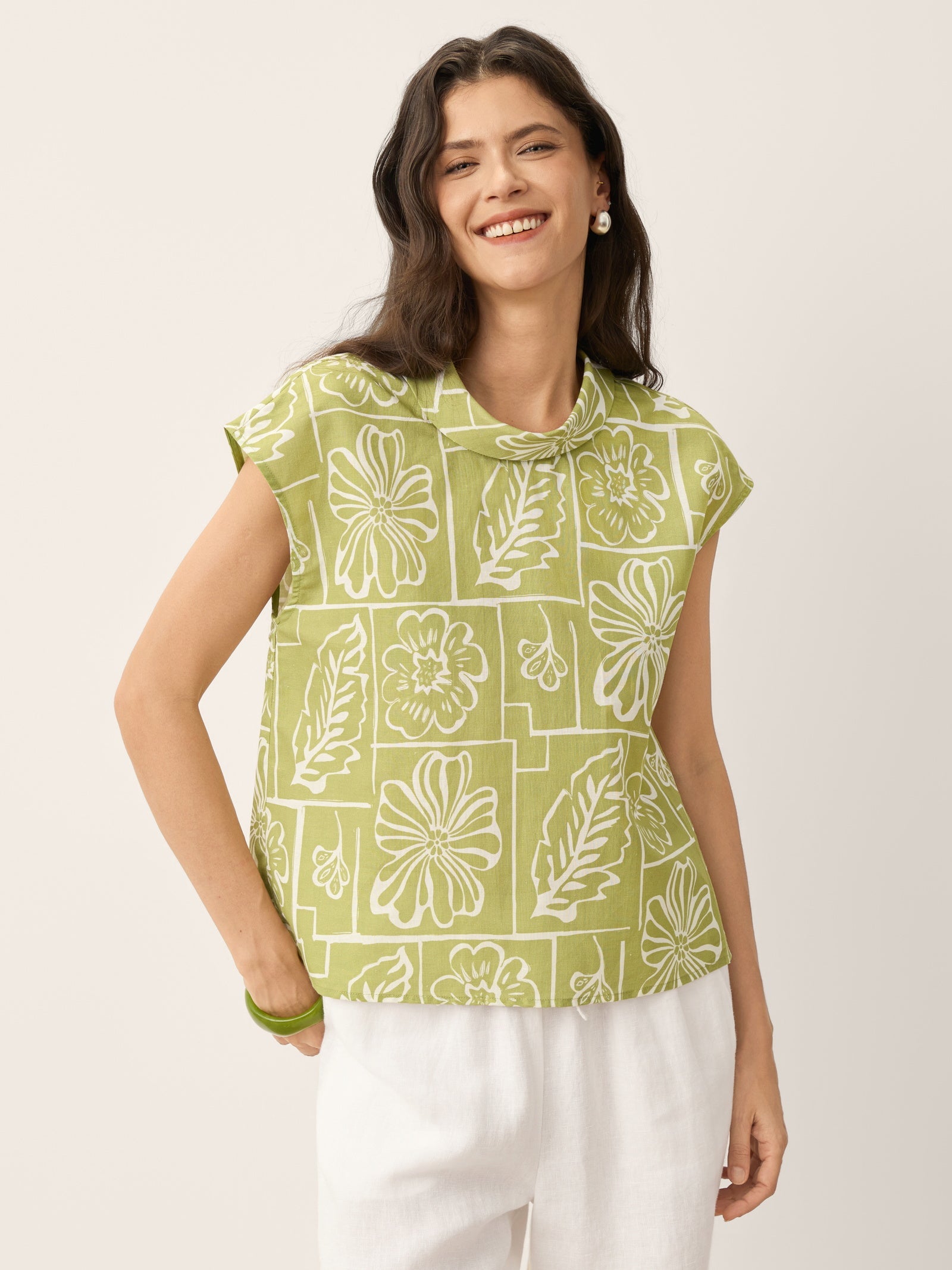 Linen Geometric Floral Stand-Collar Top DELPHINA