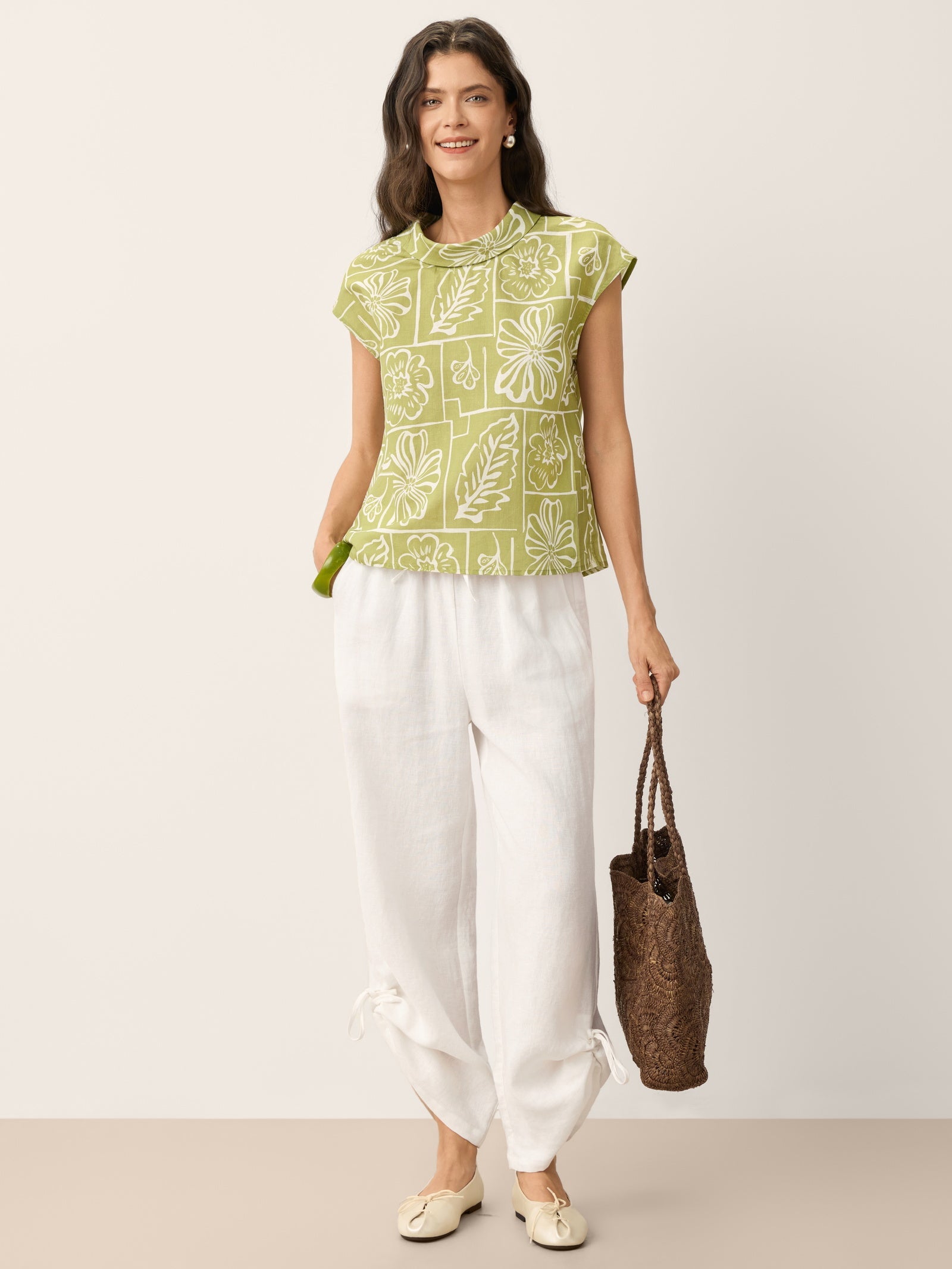 Linen Geometric Floral Stand-Collar Top DELPHINA