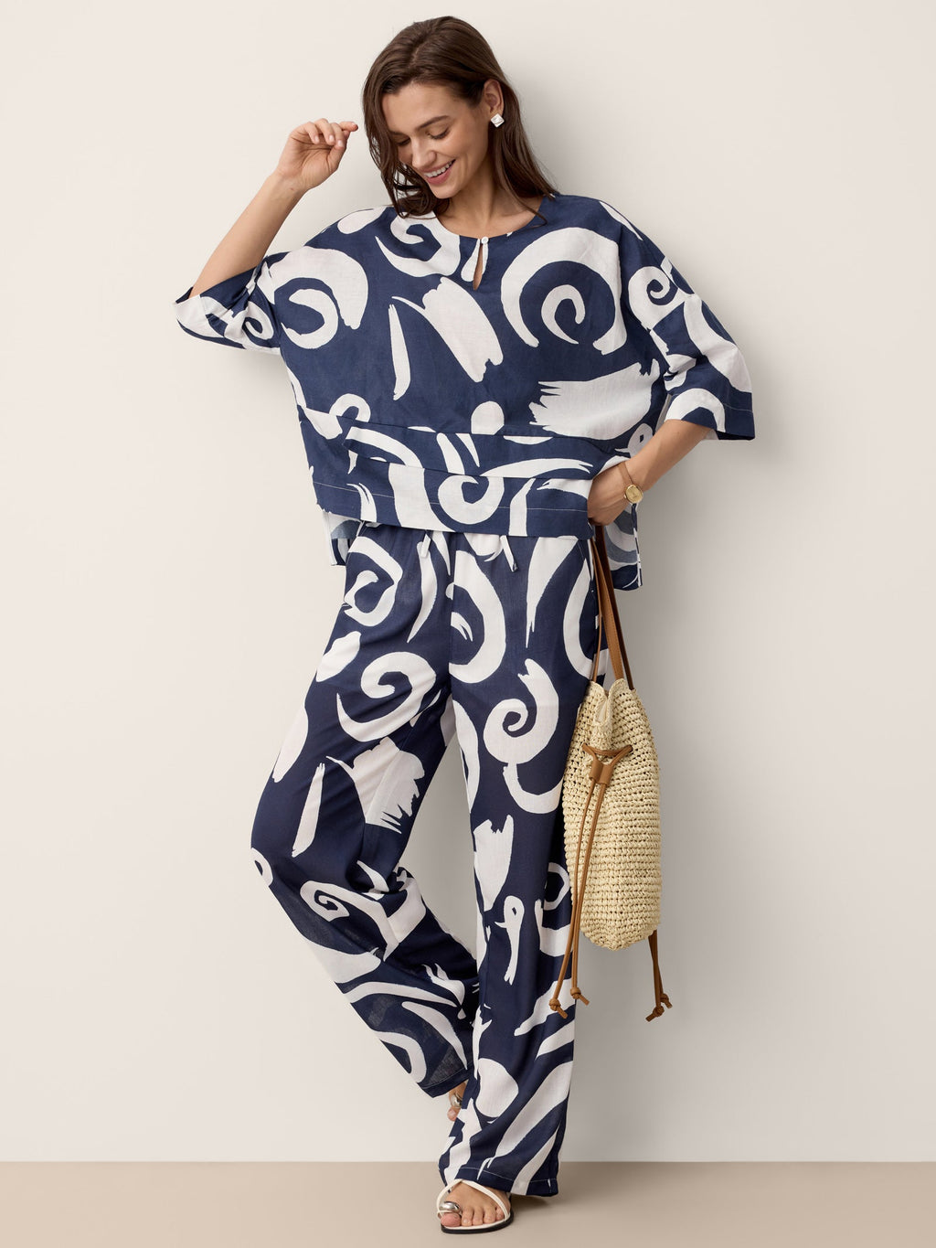 Linen Layered Asymmetric Top NOREEN