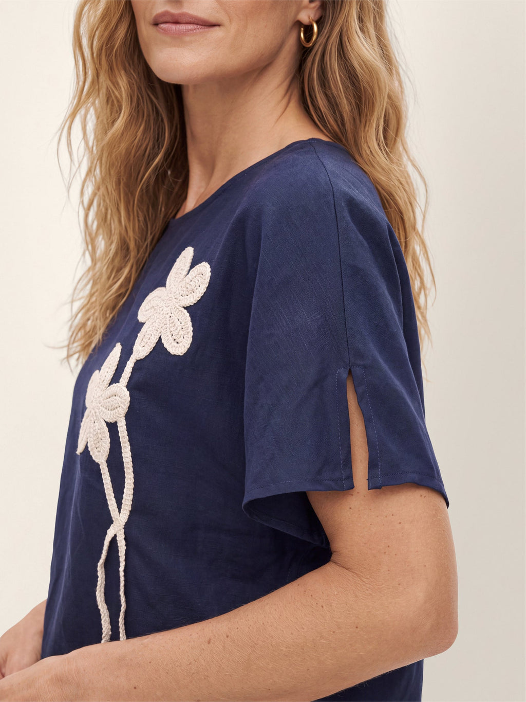 Linen-Lyocell Floral Cord Embroidered Asymmetric Hem Top FLORENE