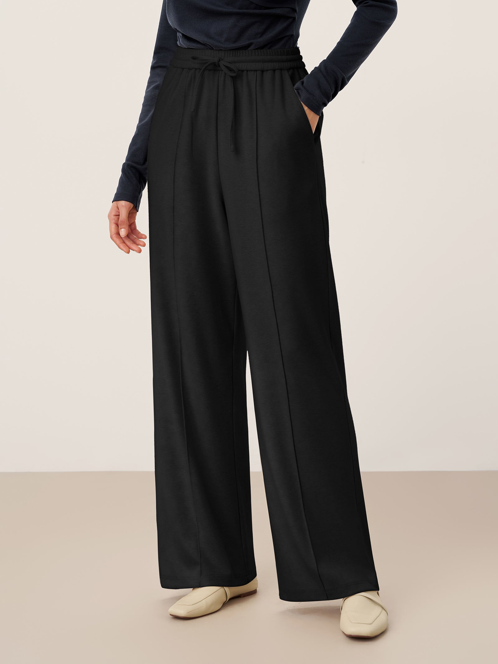 Lyocell-Blend Sculpted Pin-Tuck Drawstring Straight Trousers TAMSIN